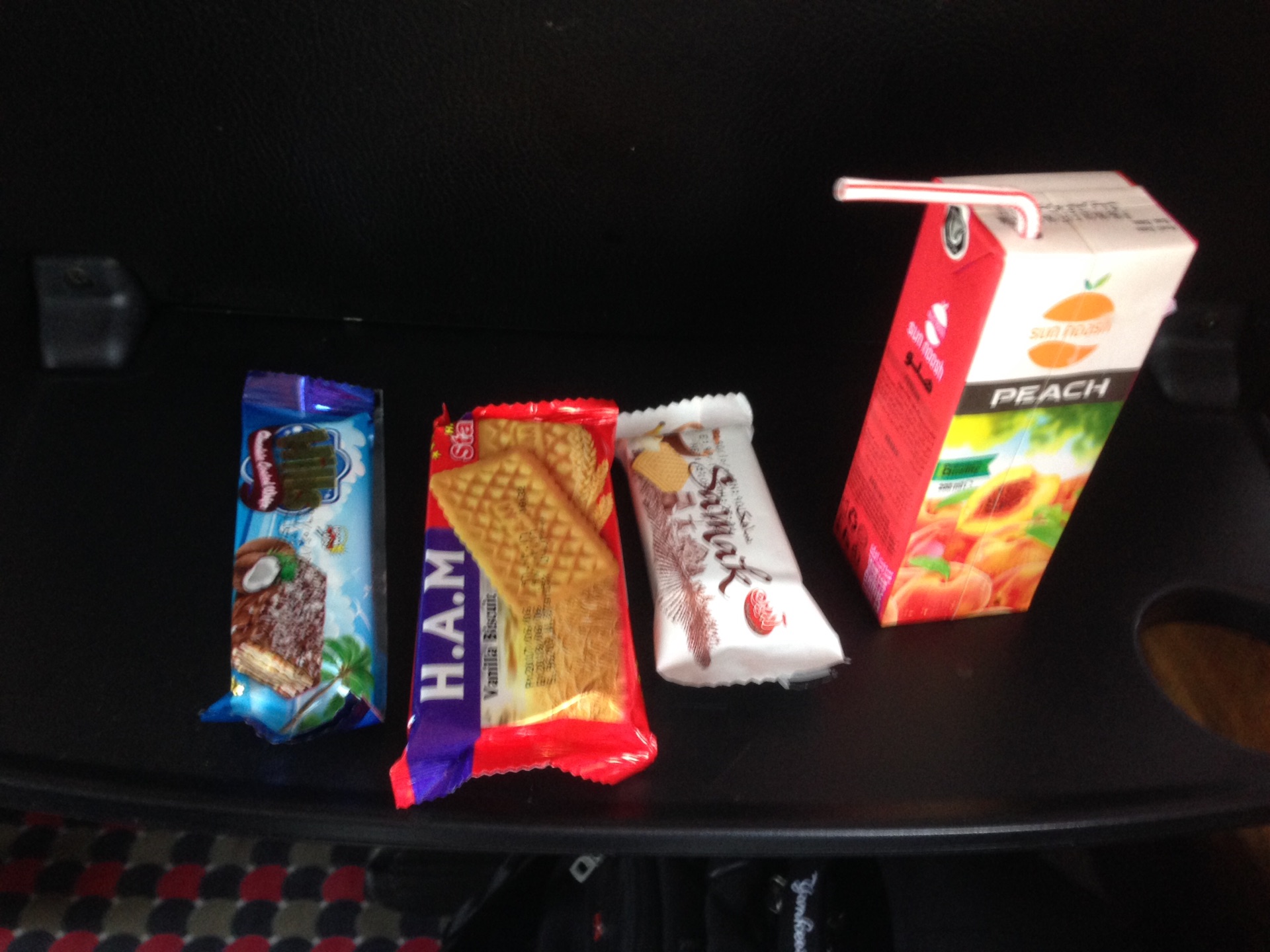 wKgBZ1lwpliATLixAAZ8P1Vgom460.jpeg?imageView2%2F2%2Fw%2F600%2Fh%2F600%2Fq%2F90