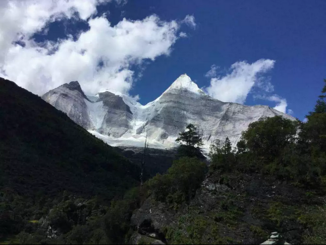 稻城亚丁川藏线林芝拉萨拼车纯玩自由行10日