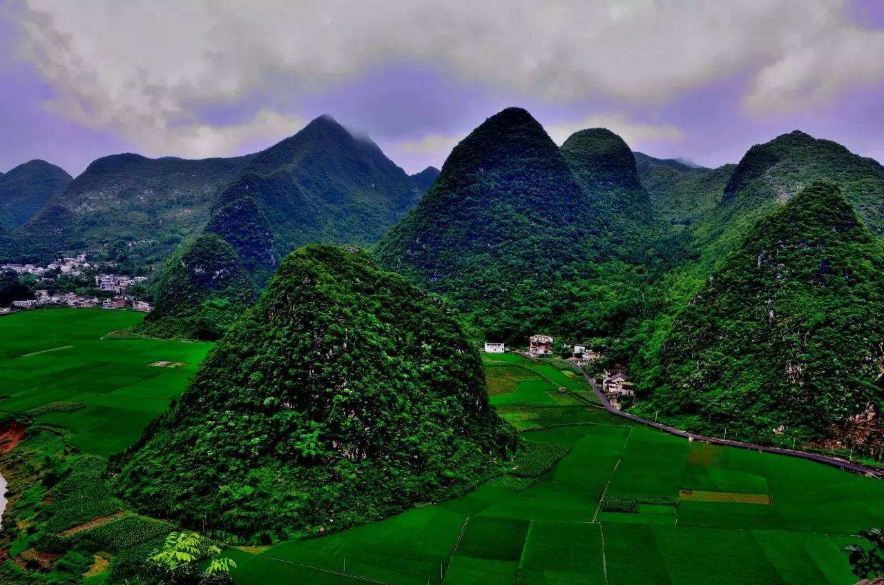 三生三世普者黑 世外桃源·坝美 兴义马岭河峡谷 万峰林 建水古城百年