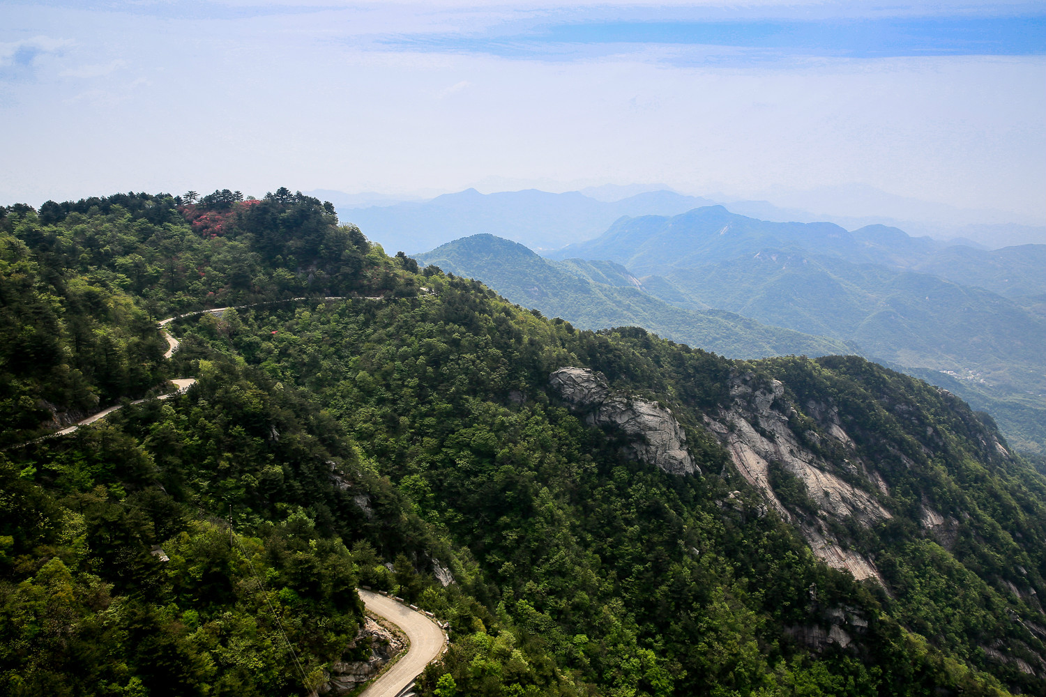 麻城龟峰山风景区       