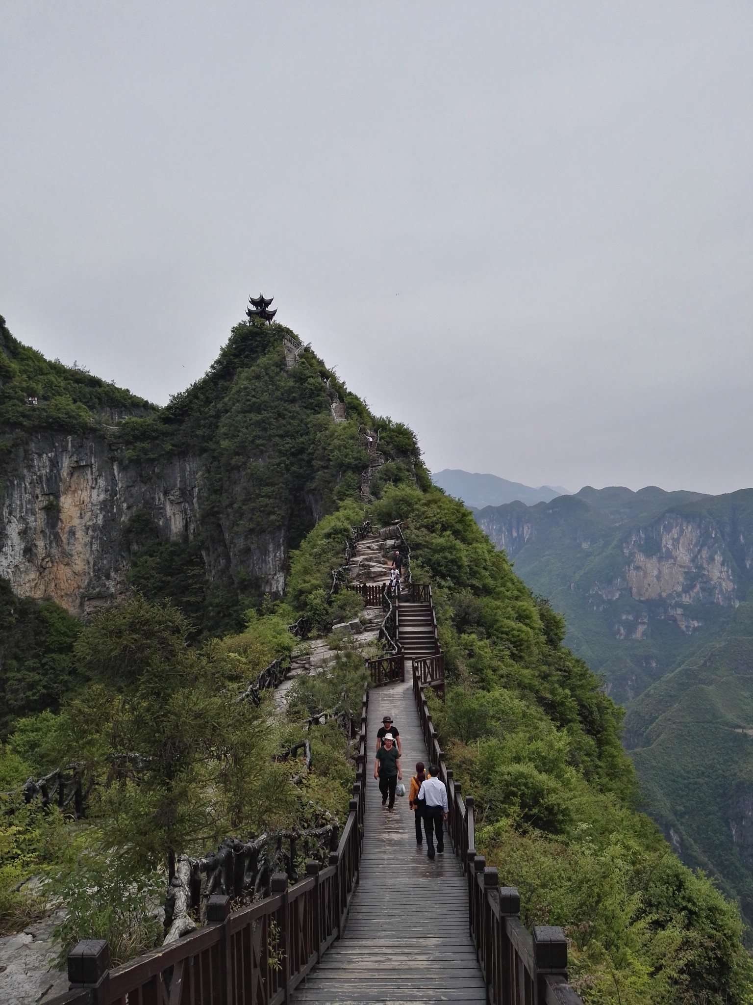 云阳多少人口_云阳龙缸(3)