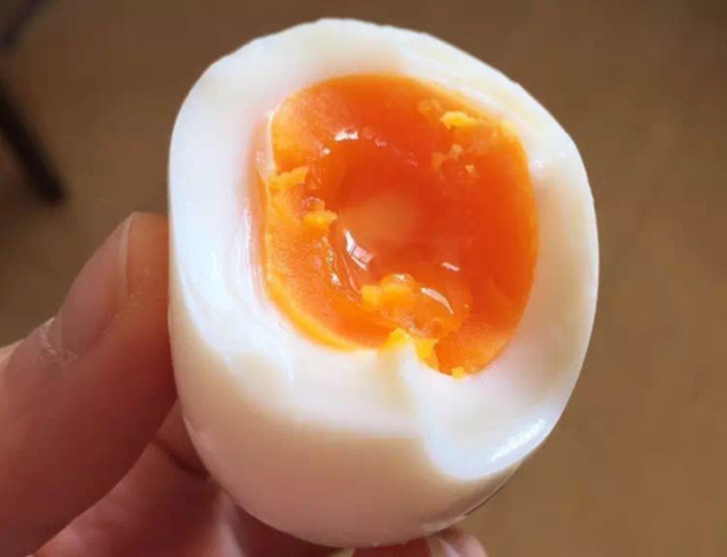 半熟鸡蛋          