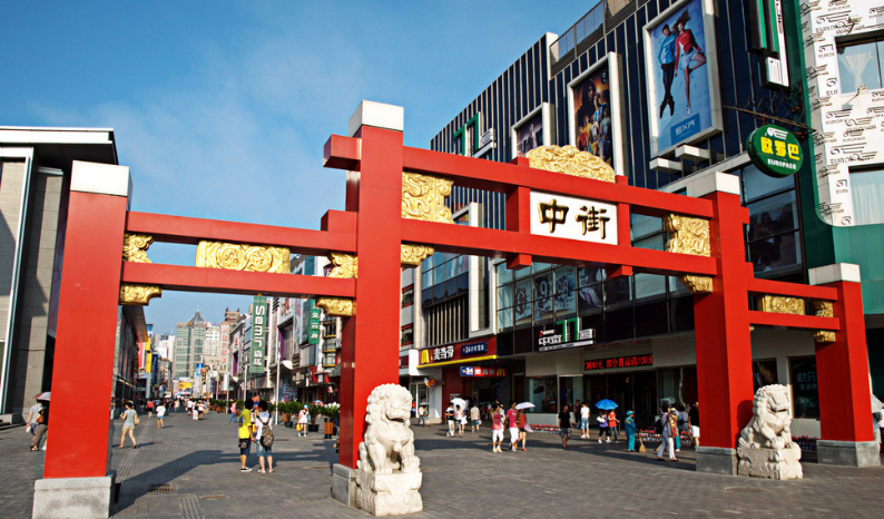 早餐后,逛一逛东北第一街——【中街商业