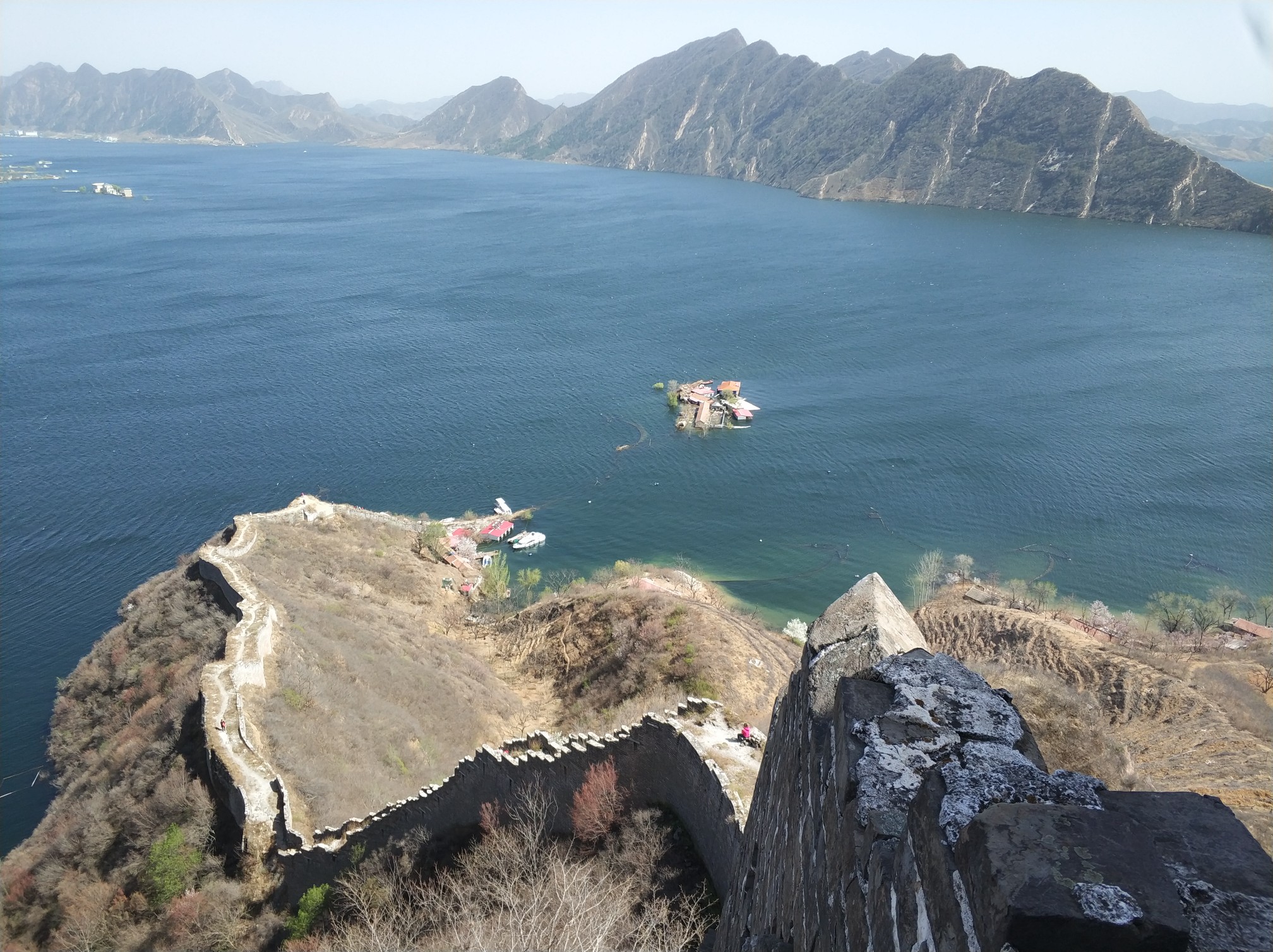 踏浪潘家口水库,徒步喜峰口长城