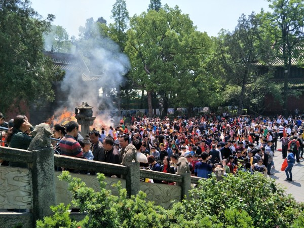 衡山拜佛文案沙雕,衡山祈福朋友圈说说