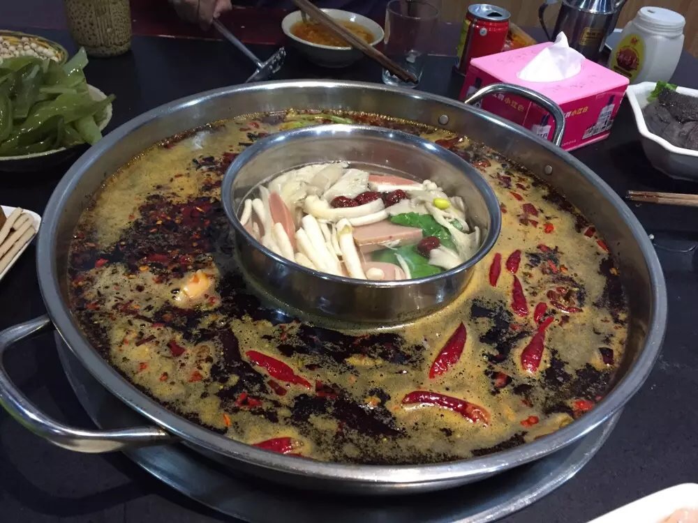 莽子火锅人均_火锅卡通图片