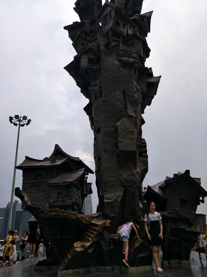 wKgBEFtygTGAIAkyAAnpR9g3mNQ90.jpeg?imageView2%2F2%2Fw%2F600%2Fh%2F600%2Fq%2F90
