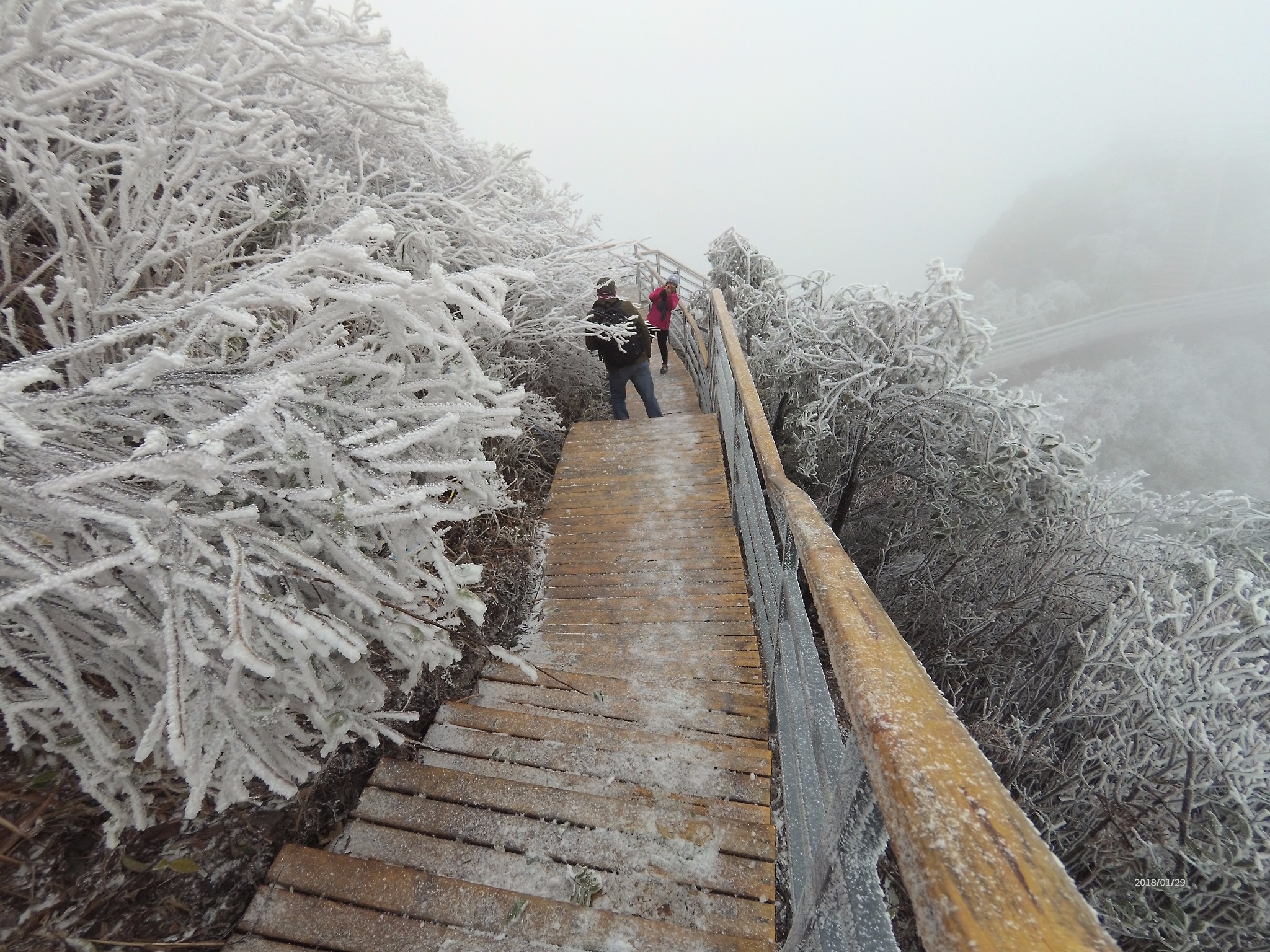 2018-1-29自驾游:清远连山金子山雪景