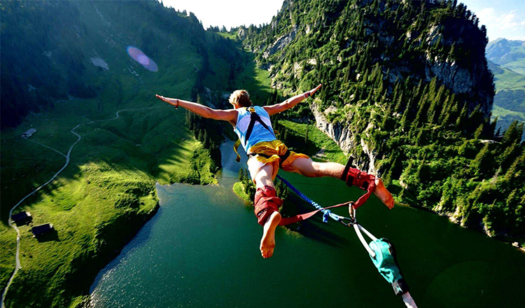 芭提雅刺激体验 bungy jump 蹦极 包摄影 照片