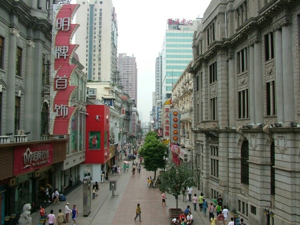 江汉路游玩攻略,江汉路游玩攻略一日游