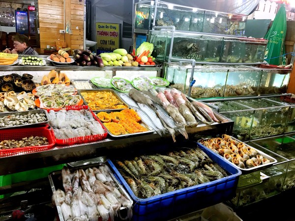 之前很火的快餐店 wKgED1vRn0SAag4VABJT7ra2uK423.jpeg?imageView2%2F2%2Fw%2F600%2Fh%2F600%2Fq%2F90