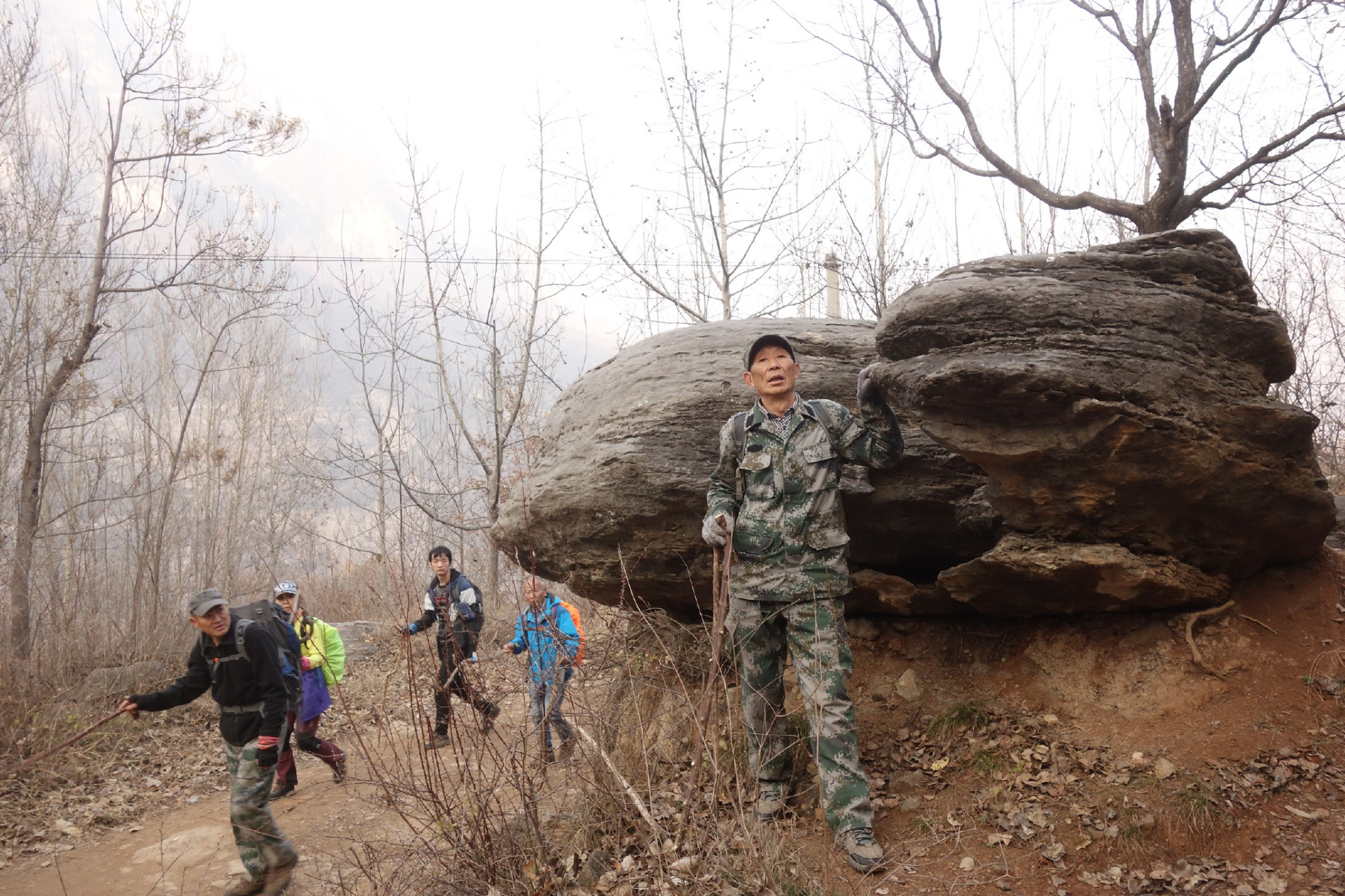 wKgED1v-PjOAKIr3AA4O2OYj1hw62.jpeg?imageView2%2F2%2Fw%2F600%2Fh%2F600%2Fq%2F90