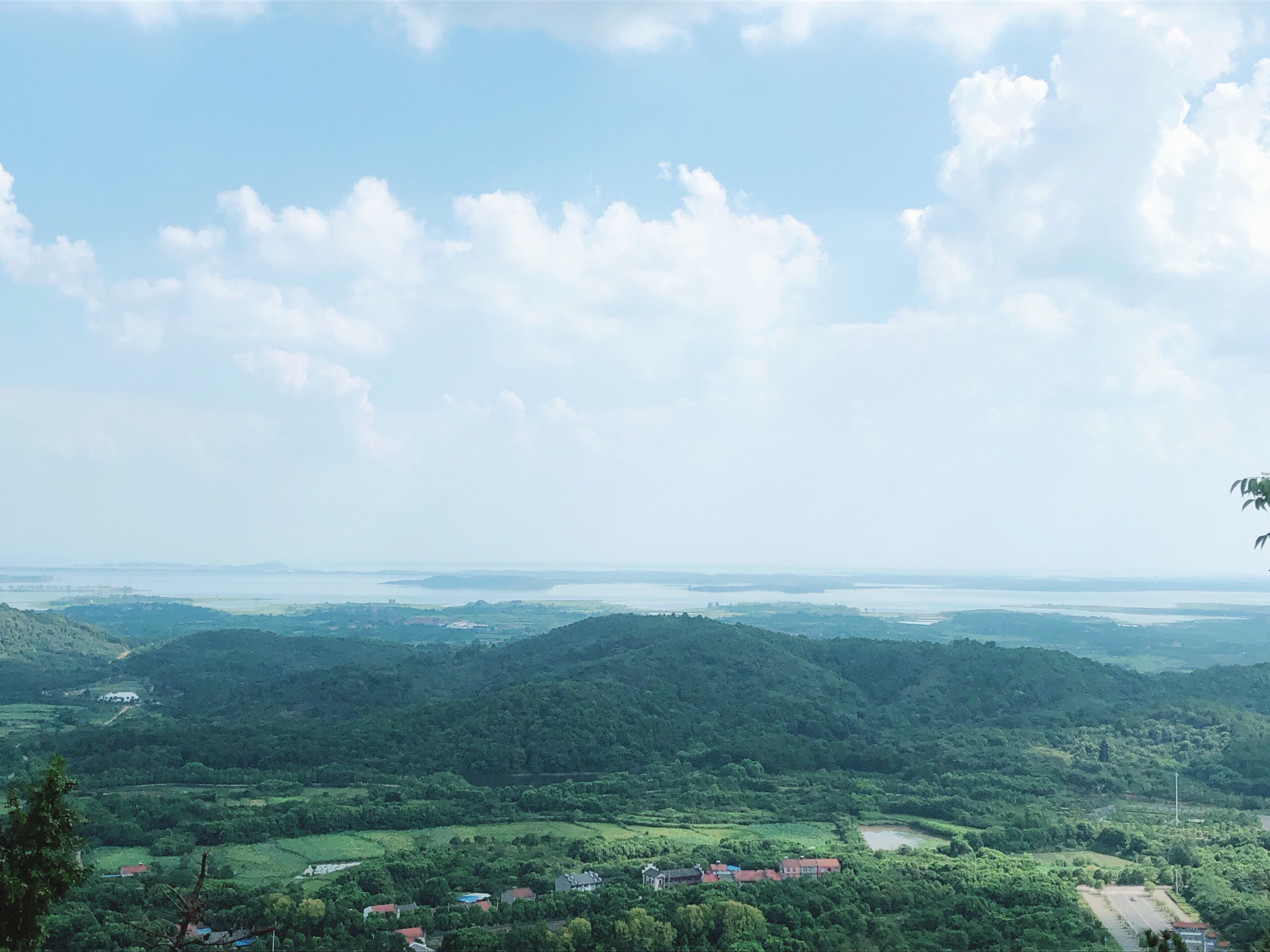 龙泉山风景区