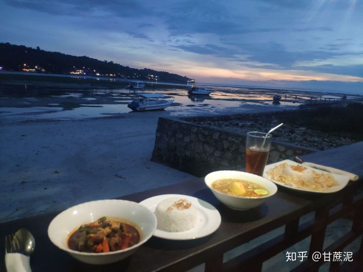 巴厘岛人均花费_巴厘岛(3)