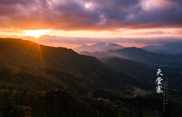 山上美景轻音乐 wKgEaVy55MaAIGfMAAyJho8vtzk88.jpeg?imageView2%2F2%2Fw%2F600%2Fh%2F600%2Fq%2F90