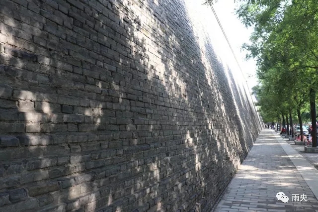 人均两千