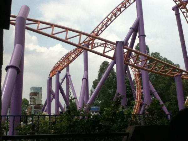 爱的过山车 wKgBjE87Wo3netHDAAFnzjBxSxU16.jpeg?imageView2%2F2%2Fw%2F600%2Fh%2F600%2Fq%2F90