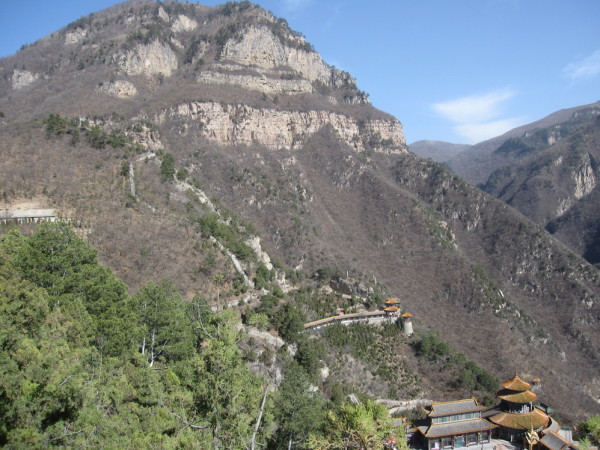 去绵山游玩攻略,去绵山游玩攻略大全