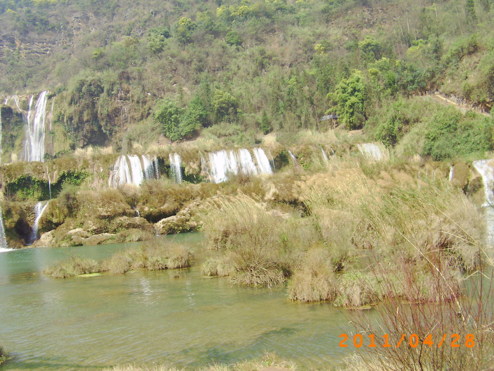 师宗县有多少人口_五一旅游好去处师宗凤凰谷 图(2)