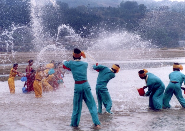 wKgB3FE1X4mAGmzqAAF3WmpkUpQ27.jpeg?imageView2%2F2%2Fw%2F600%2Fh%2F2000%7Cwatermark%2F1%2Fimage%2FaHR0cDovL2IyLXEubWFmZW5nd28ubmV0L3M5L00wMC82My84RS93S2dCczFaTmVzV0FZb29JQUFBU2JNMElpRjQyNDEucG5n%2Fgravity%2FSouthEast%2Fdx%2F20%2Fdy%2F20