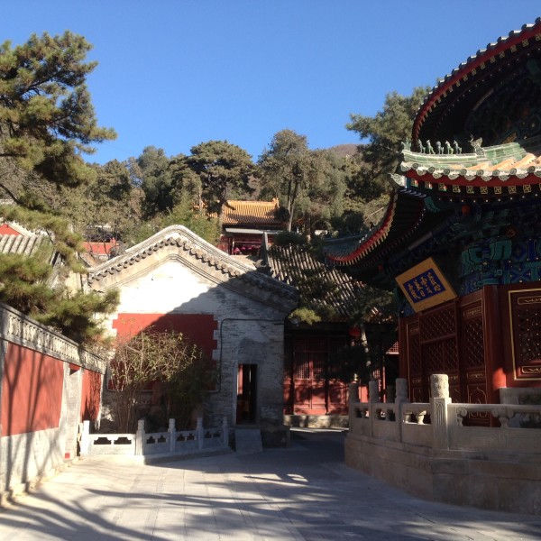 去潭柘寺游玩攻略,去潭柘寺游玩攻略图