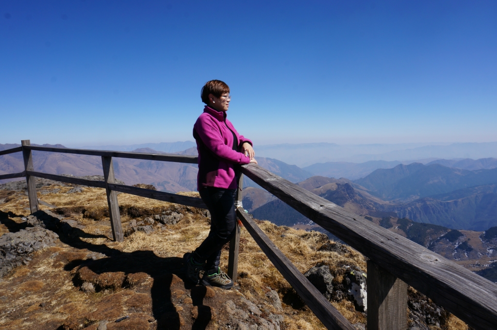 wKgB4lLvkayAEzgmAAeORuUJjeo96.jpeg?imageView2%2F2%2Fw%2F600%2Fh%2F600%2Fq%2F90