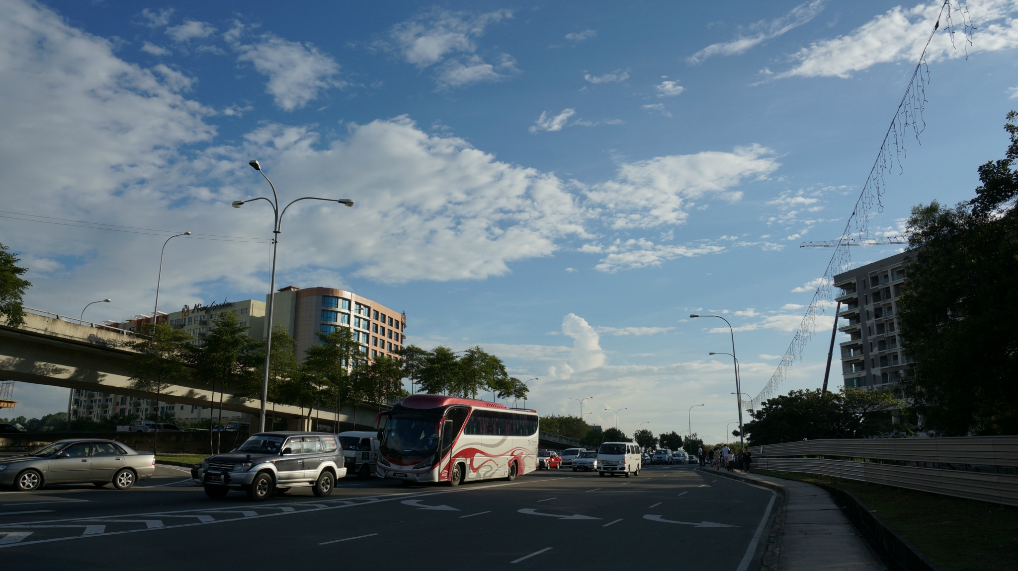 wKgB4lMh1laABcMcABWs0sa1fPw87.jpeg?imageView2%2F2%2Fw%2F600%2Fh%2F600%2Fq%2F90