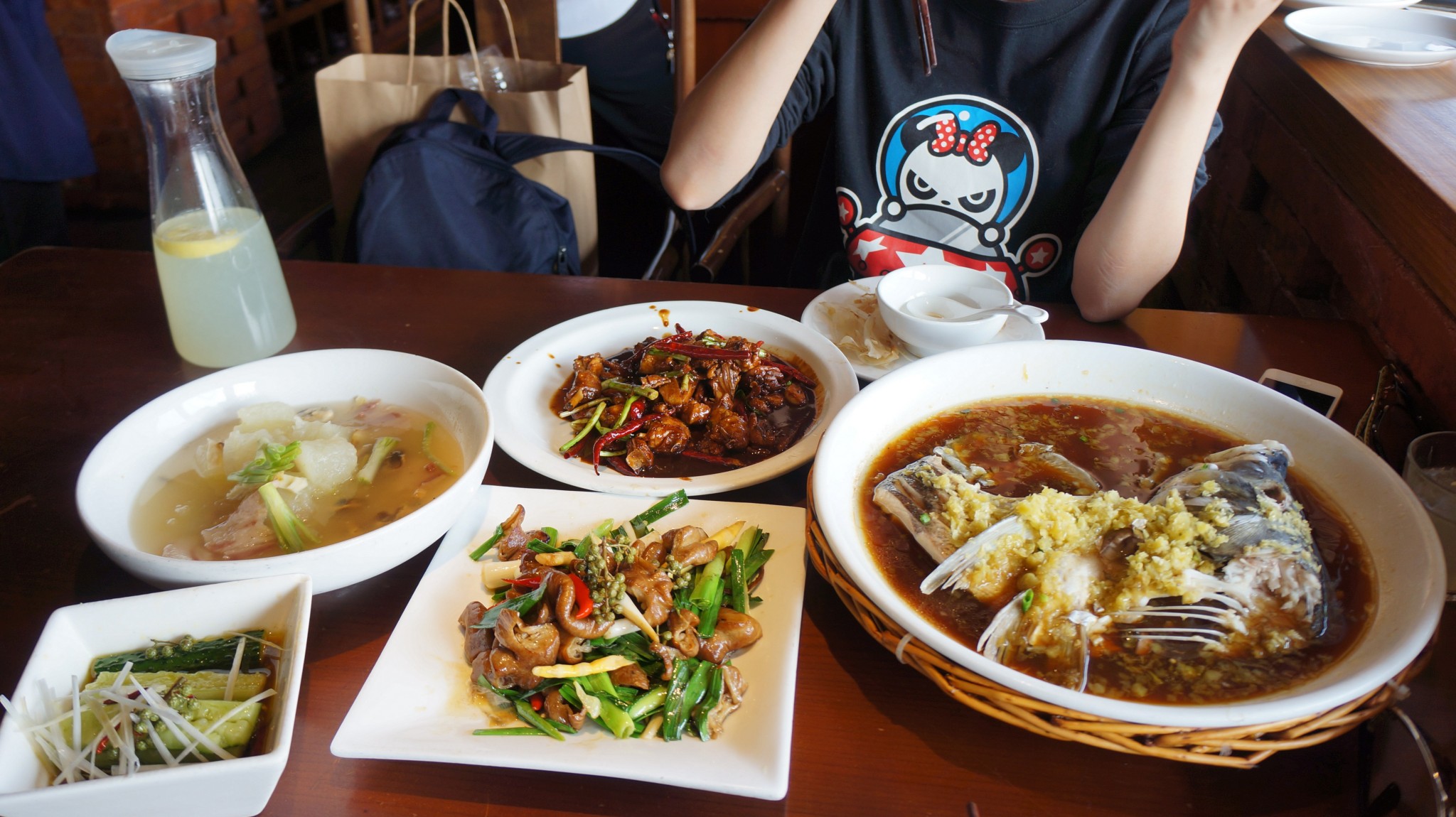 绿茶餐厅人均消费_绿茶餐厅
