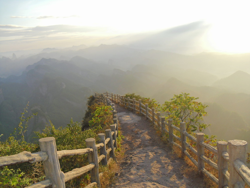 崀山村人口_崀山风景名胜区(2)
