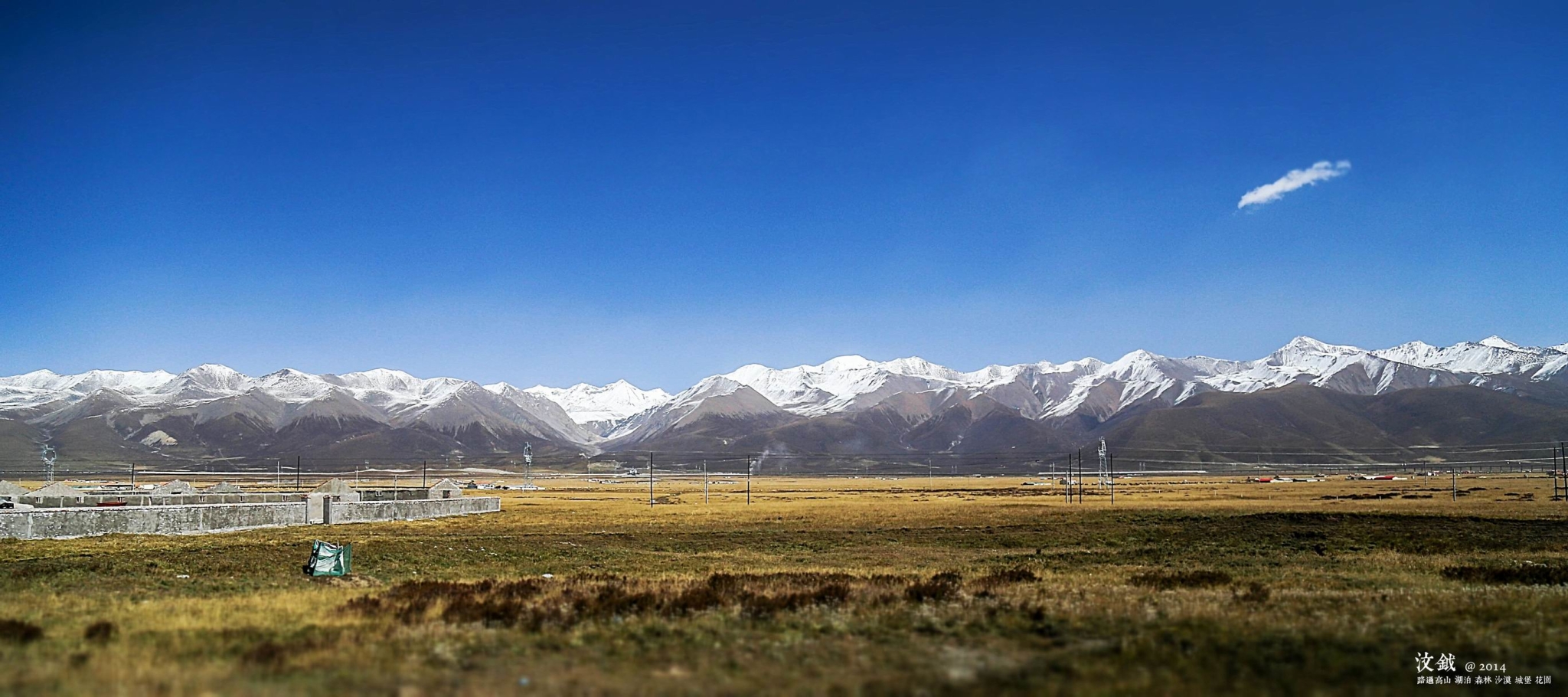 嘉峪关有多少人口_嘉峪关城楼图片(2)