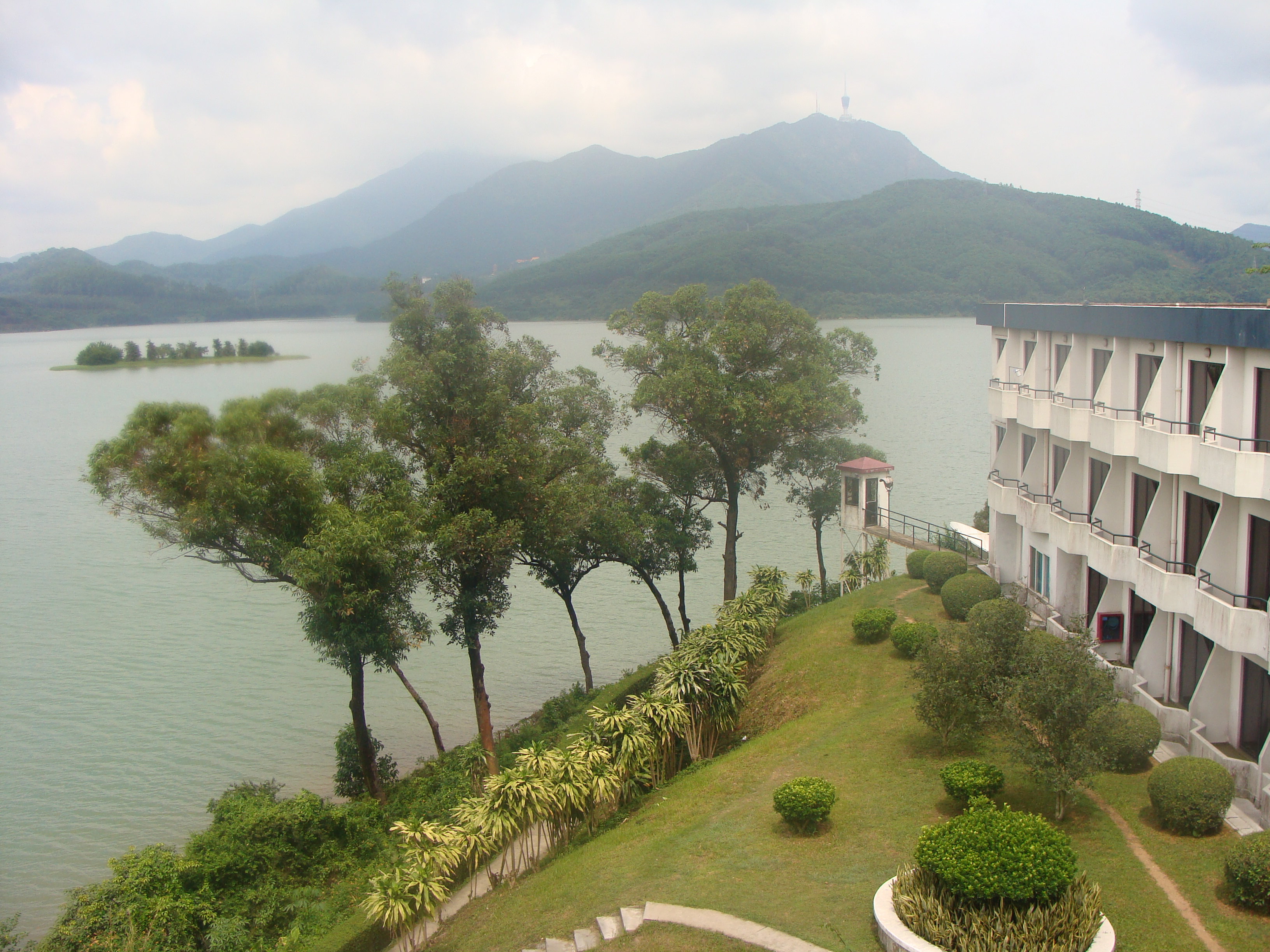 深圳东湖宾馆预订,深圳东湖宾馆价格_地址_图片_点评,罗湖区east lake