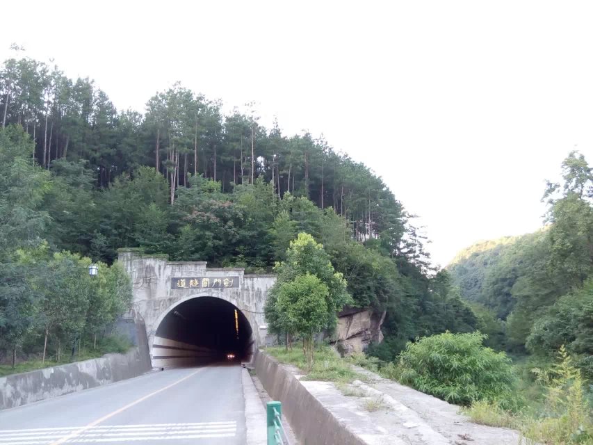 山门镇多少人口_圭峰山永镇山门简笔画(3)