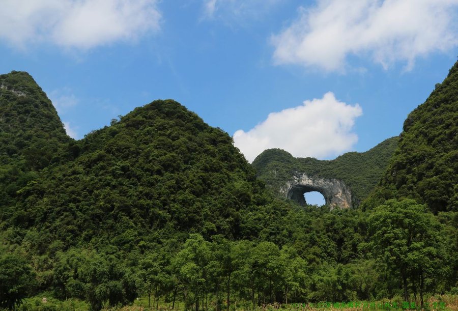 【阳朔出发】兴坪船 银子岩 马岭侗族鼓寨 月亮山一日游