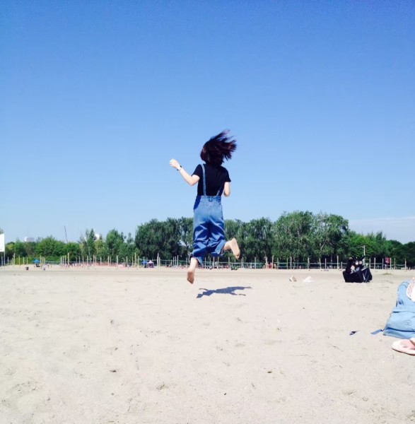 惊艳海边 wKgBs1esZG-AC5u0AAOHJDMYH6A54.jpeg?imageView2%2F2%2Fw%2F600%2Fh%2F600%2Fq%2F90