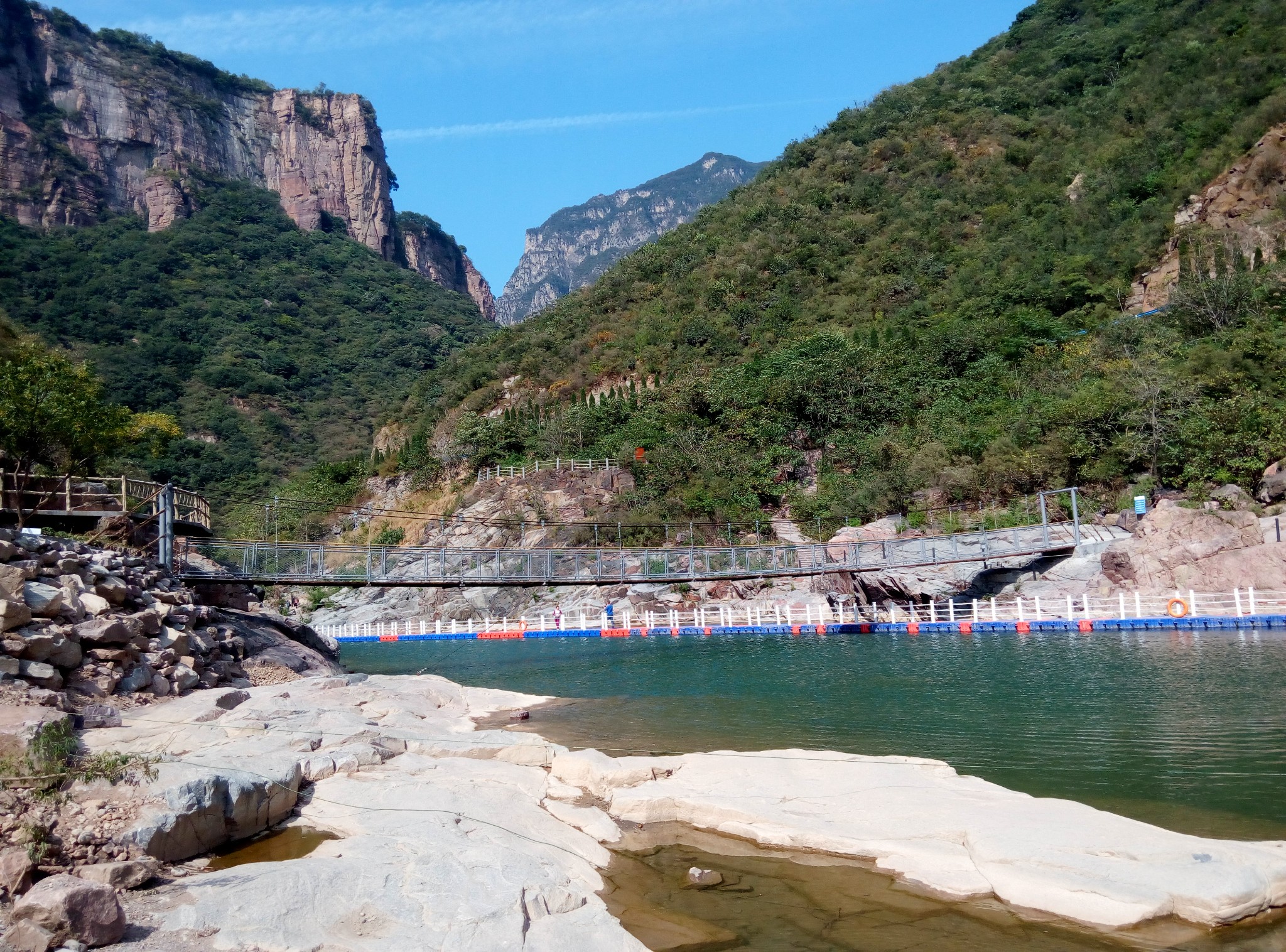 宝泉风景区         