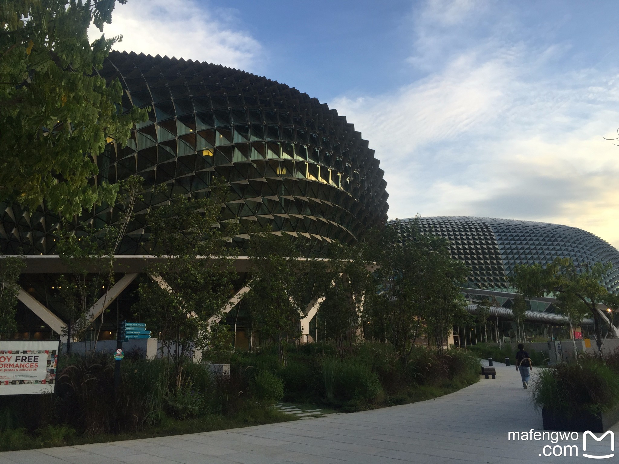 wKgBs1ao3FCANzaDAAqf2dAyGxY59.jpeg?imageView2%2F2%2Fw%2F600%2Fh%2F600%2Fq%2F90