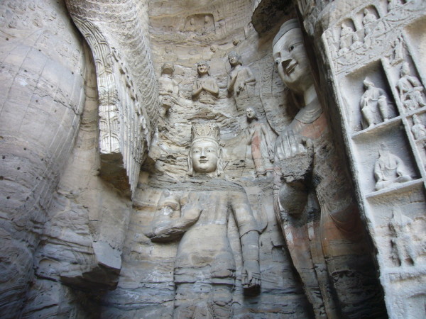 云冈石窟在什么山 wKgBm035dpDeit8FAAP8IJF2qJY69.jpeg?imageView2%2F2%2Fw%2F600%2Fq%2F90