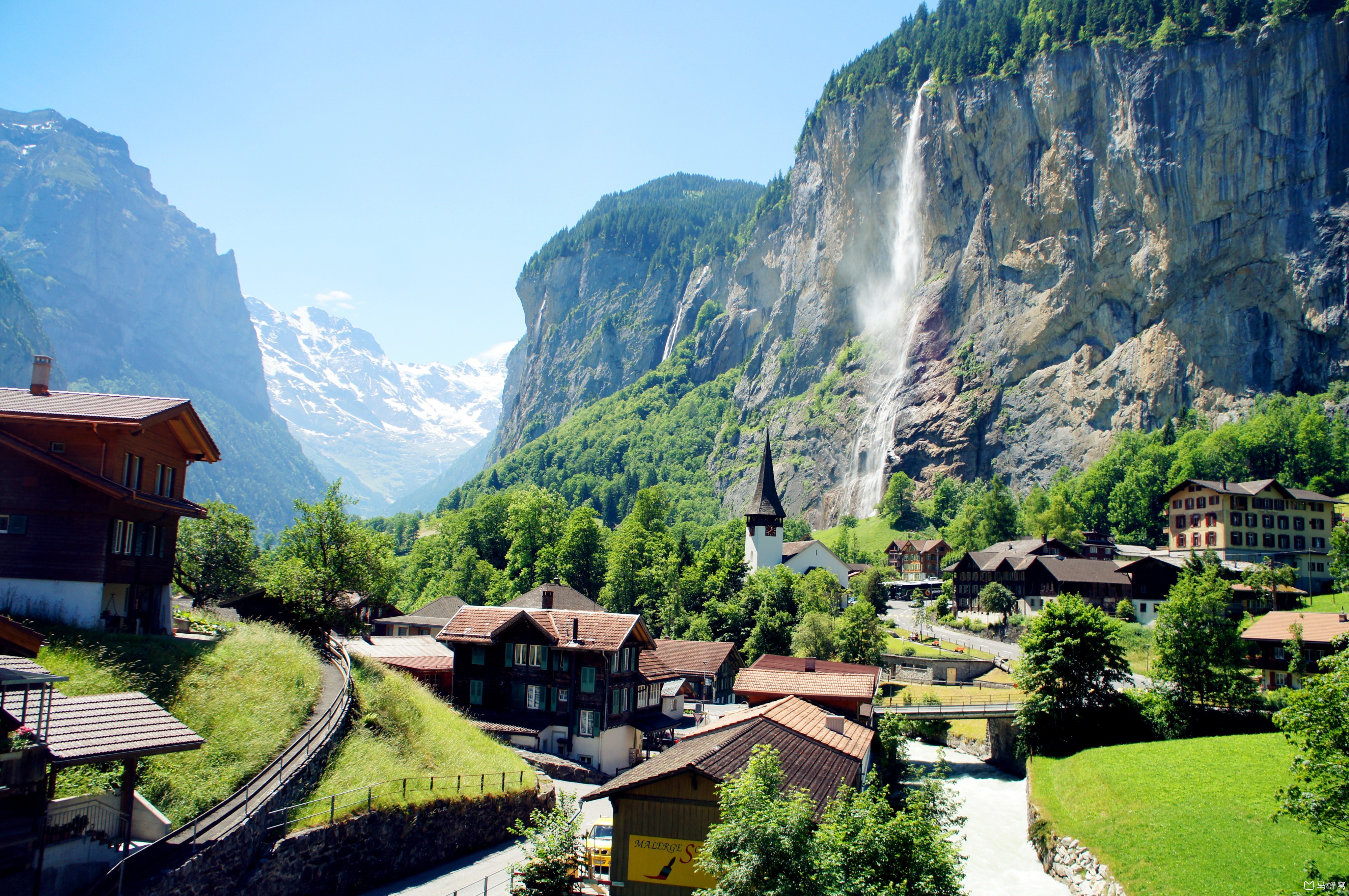 劳特布龙嫩谷瀑布值得去吗?有去过的人来讲讲吗?_马蜂窝问答 - 马蜂窝