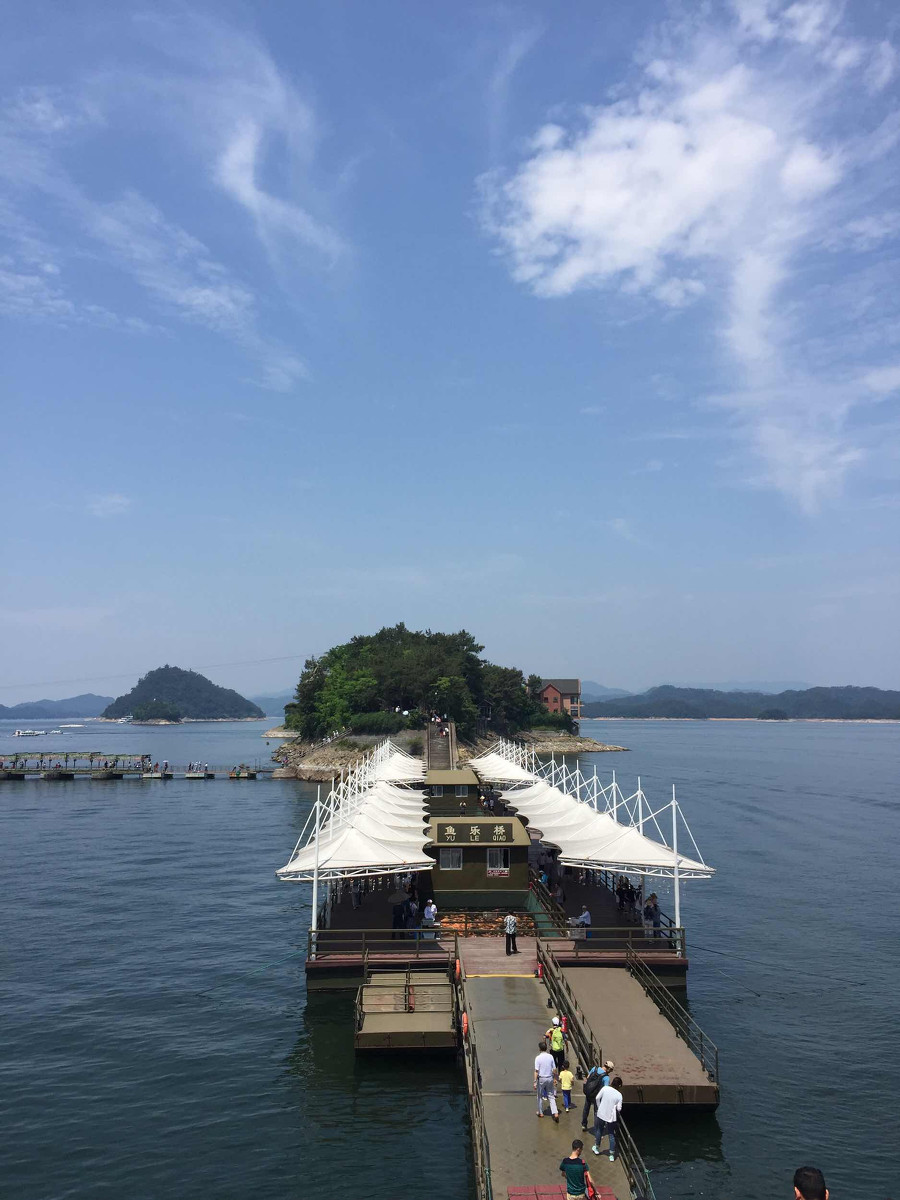 千島湖梅峰島一日遊純玩(含千島湖門票 船票 往返車費 市中心上門接)