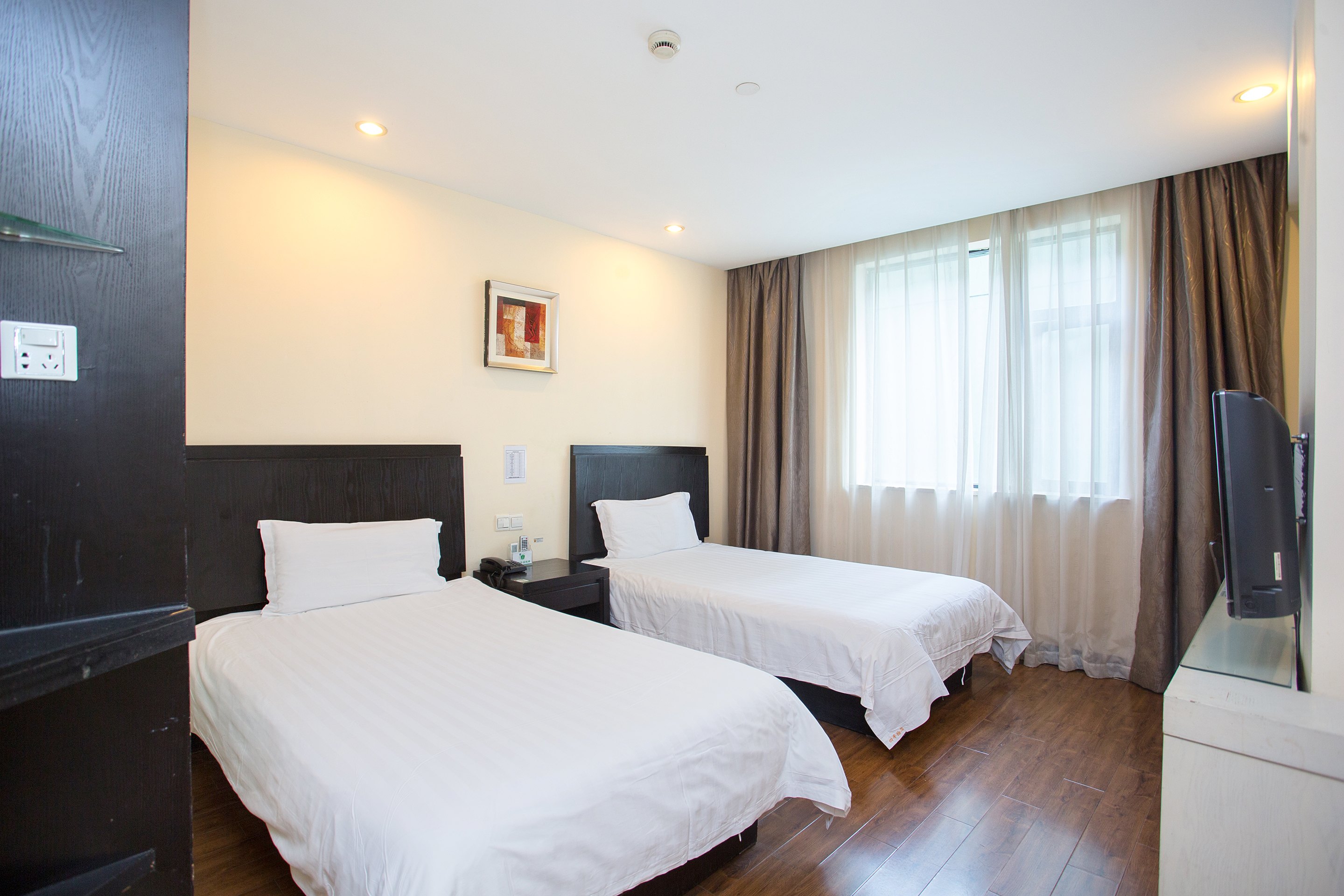 吉泰连锁酒店(上海四平路同济大学店)