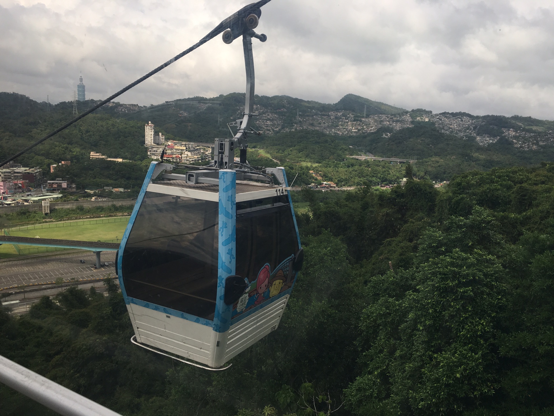 wKgBZ1nbPHuAYRLsAAqnQnlwkbM83.jpeg?imageView2%2F2%2Fw%2F680%2Fq%2F90