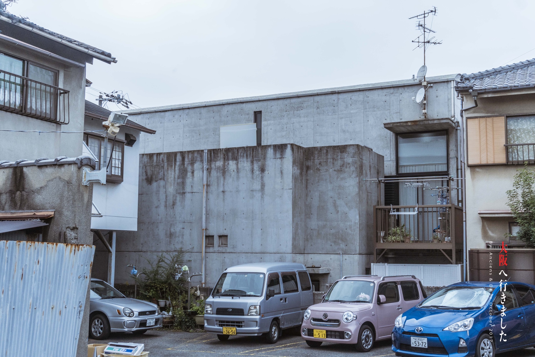 吉山村居住人口_山村风景
