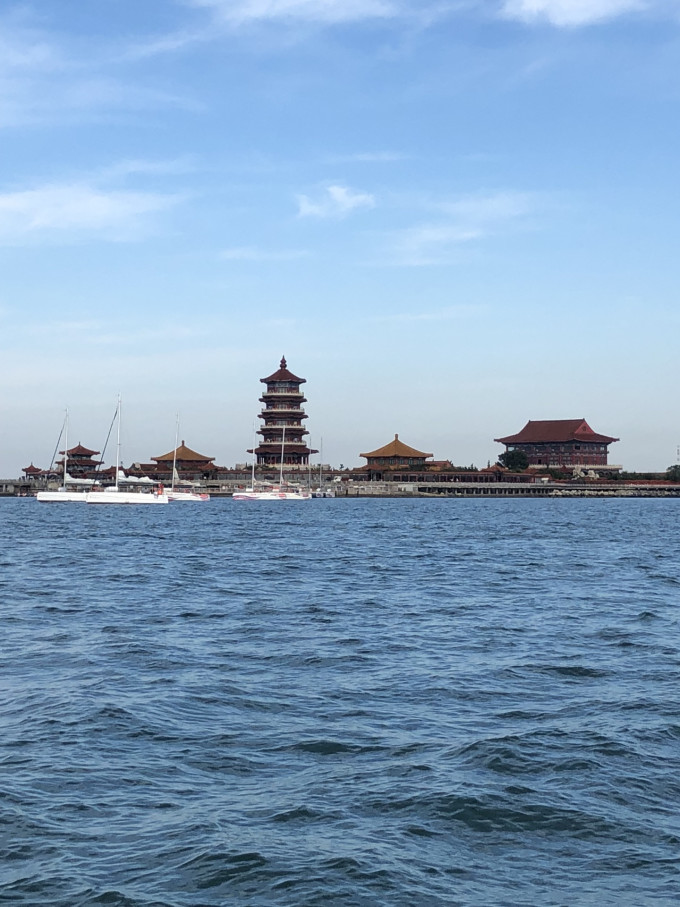 旅游攻略推荐青岛 wKgED1wk0WeAPgYqAAjWN5xj39M30.jpeg?imageView2%2F2%2Fw%2F680%2Fq%2F90%7CimageMogr2%2Fstrip%2Fquality%2F90