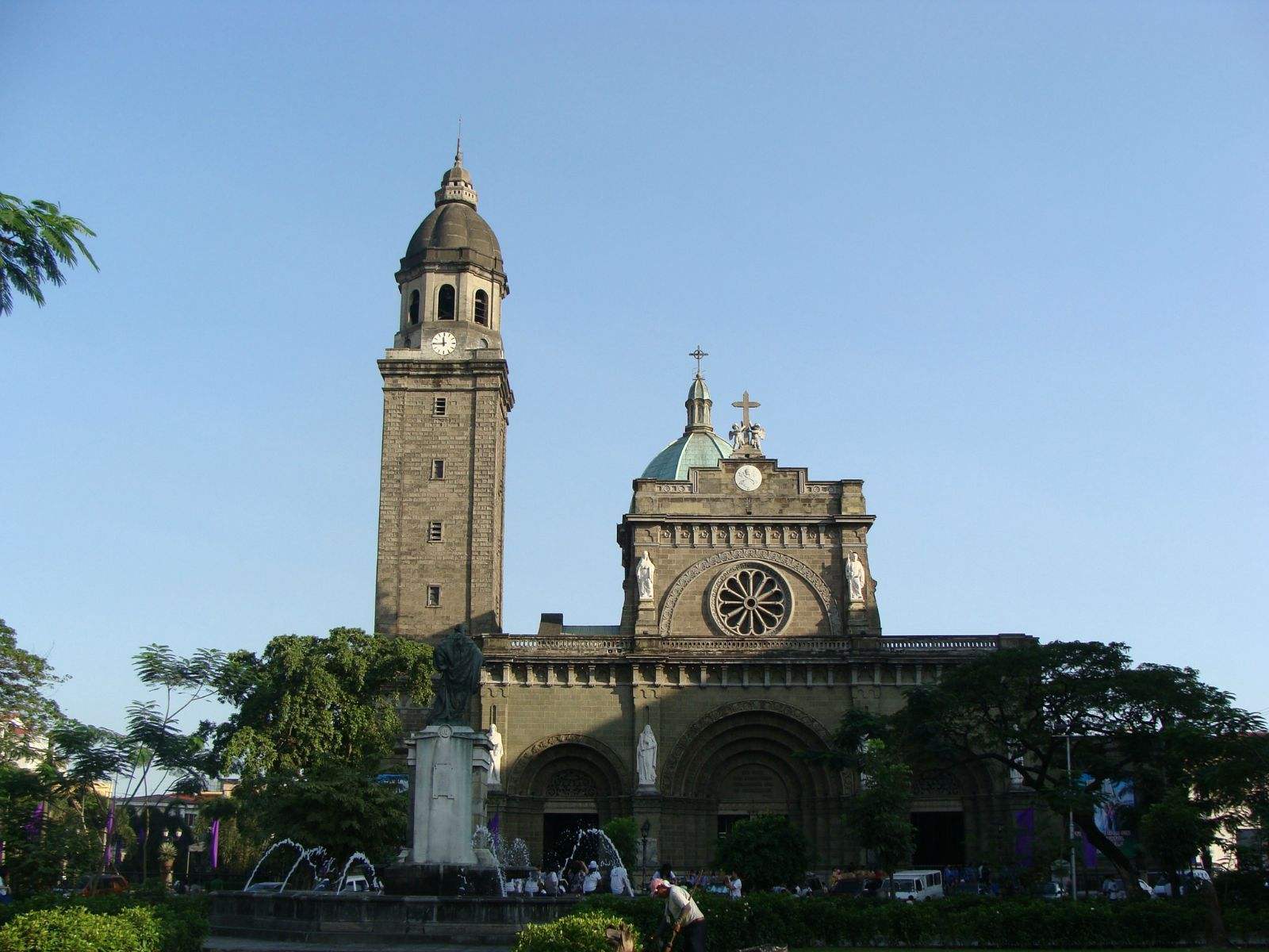 香港直飞菲律宾马尼拉2-7天内往返含税机票(随心出行