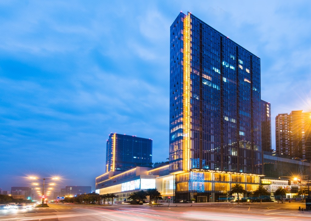 聚前国际公寓(成都金融城仁和春天形象店)