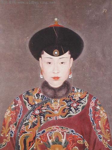 洋人眼里的美妃:清代皇后真实画像