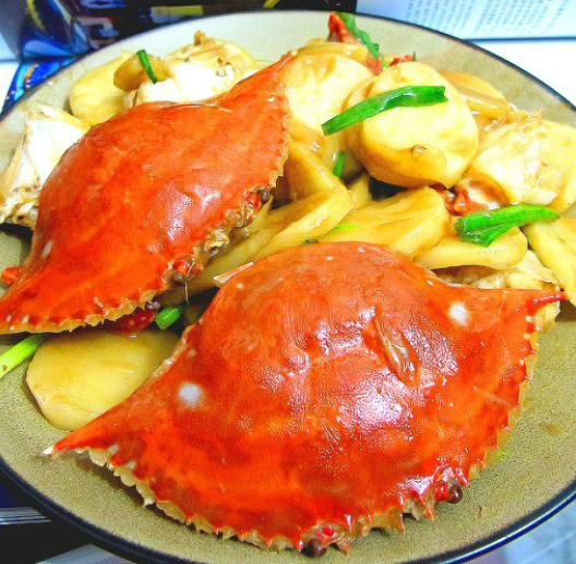 柬埔寨有什么好吃的,柬埔寨特色美食推荐         炒螃蟹是柬埔寨的