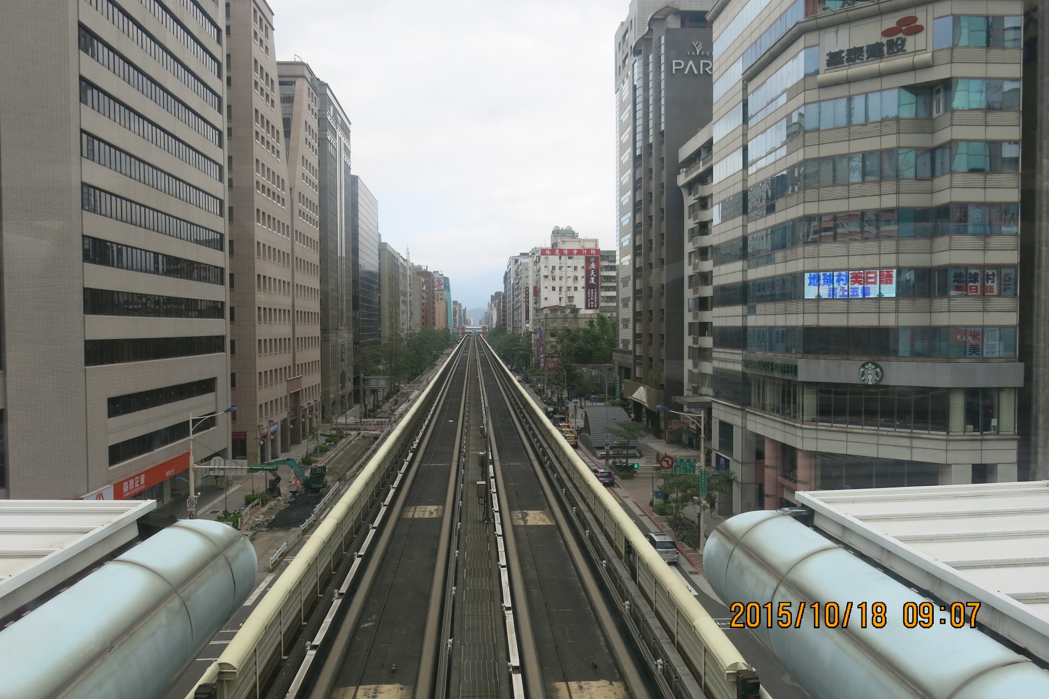 GDP总人口包括孩子吗_孩子图片可爱(2)