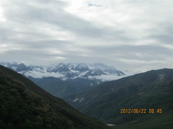 wKgB3FFUD-2AD5hkAAJjY3109OM55.jpeg?imageView2%2F2%2Fw%2F600%2Fq%2F90
