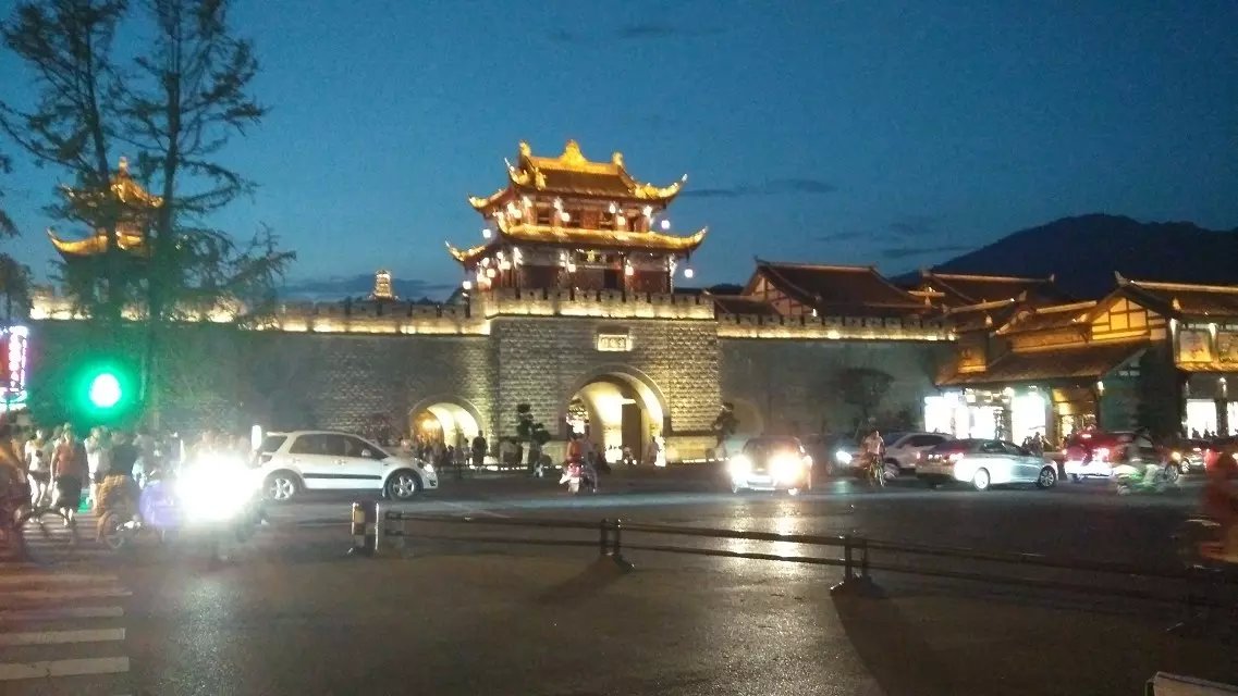 2015暑期旅行(都江堰虹口漂流,黑水县达古冰川)